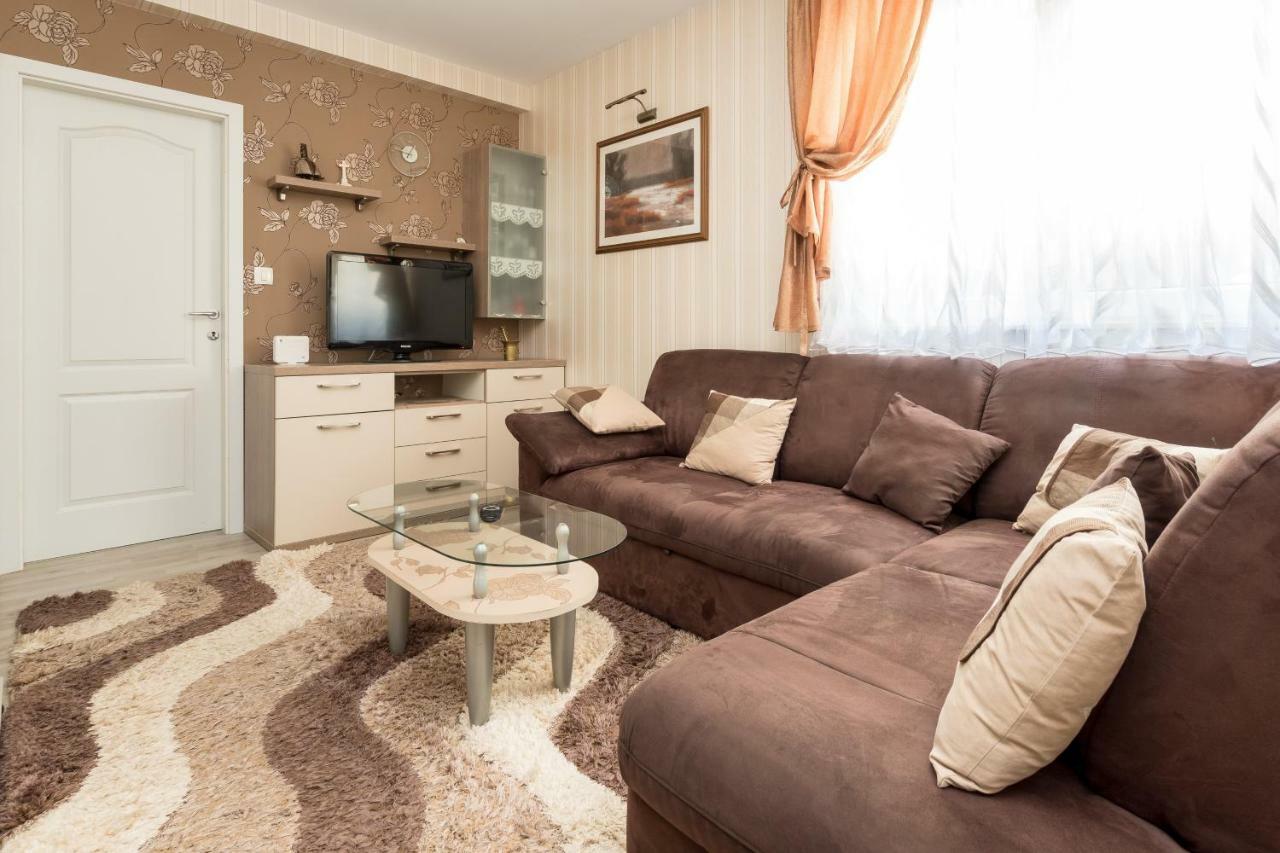 Apartments Ivan Kaštela Exterior foto