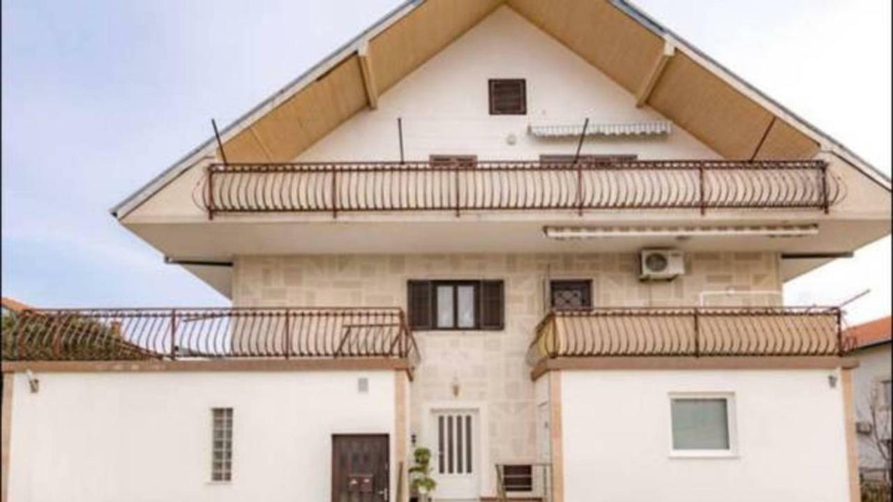 Apartments Ivan Kaštela Exterior foto